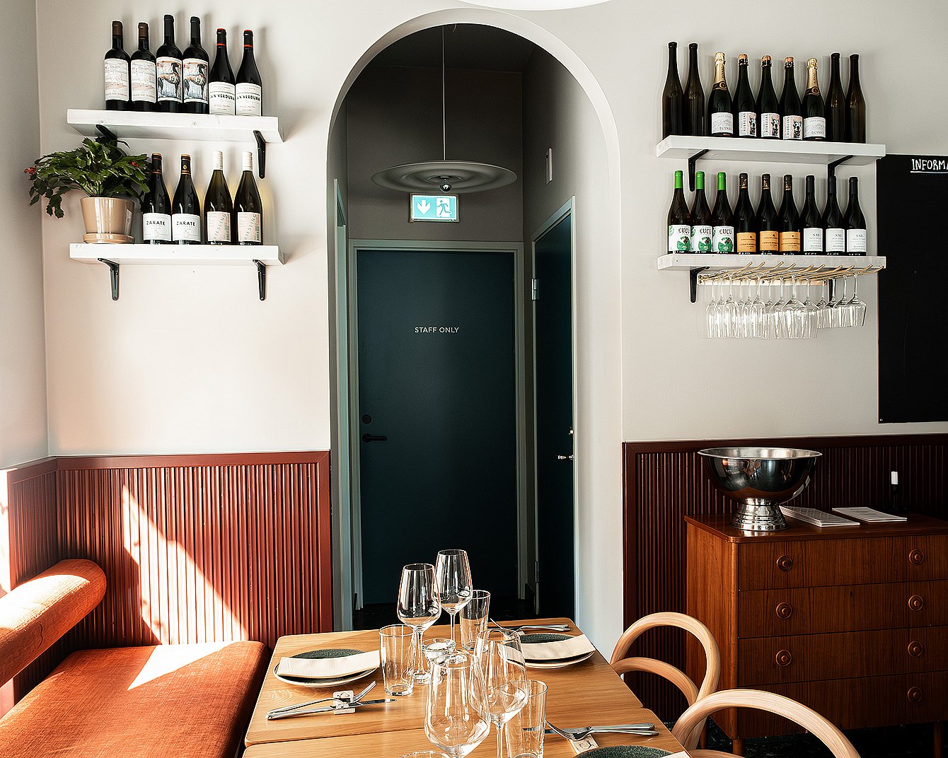 Somni restaurant